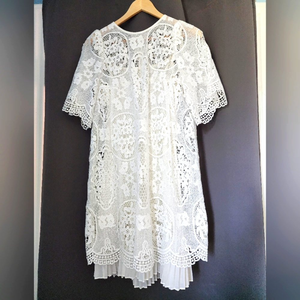 White lace dress with separate slip